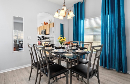 West Haven House | 5 bed, 3.5 bath newly refurbished villa on the gated community of Westhaven