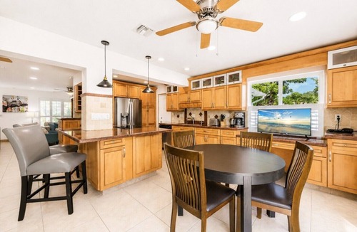 Pompano Beach Villa | 5 Bedrooms/3 Baths W/Salt-Heated Pool- Pompano Beach House.