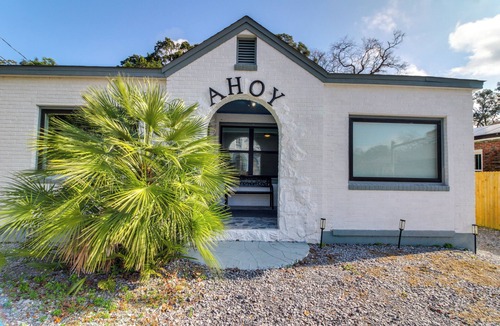 New Warrington House | 5 Mi to Dtwn: Bright Home w/Yard in Pensacola!