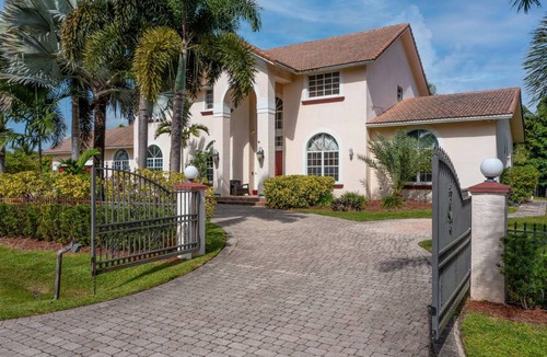 Plantation Villa | 584 m² Villa ∙ 7 bedrooms ∙ 8 guests