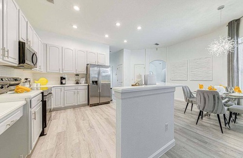 Highlands Reserve Villa | 596 - Modern 5 bed Home Overlooking Golf Course and Conservation with Games Room