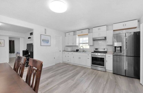 Fort Walton Beach Villa | 5BR Sleeps 10 | 5 Min to Beach | Fort Walton Beach | BBQ