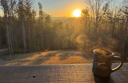 Epworth Cabin | 6 Acre Summit - Mtn Views, Trout Fishing, Private Pool Summer 2026