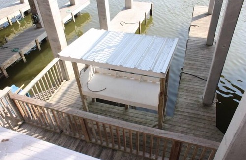 Port Mansfield House | 612 E. Port Dn - Charming 1 Bedroom Apt.
