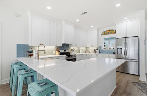 Pensacola Beach House | 6BR Gulf Front Beach House | Sleeps 20 | Pet-Friendly