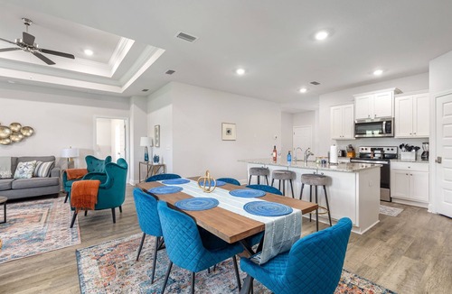 Port St. Joe House | 6MinWalktoBeach–GolfCrt,HeatedPool,BBQ,bike&Firpit