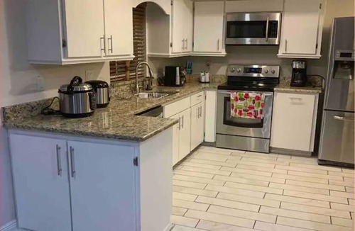 Terrace Park House | #7 USF-Muffitt -Bush Gardens home with pool.