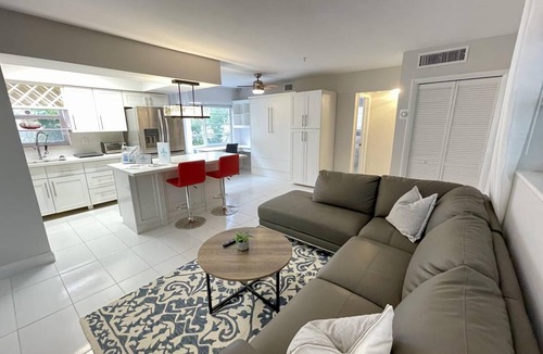 Lauderdale Beach Apartment | 70 m² Apartment ∙ 1 bedroom ∙ 4 guests