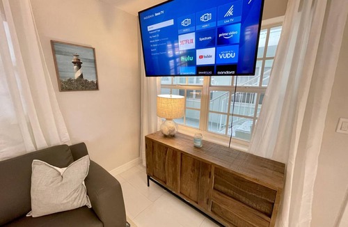 Lauderdale Beach Apartment | 70 m² Apartment ∙ 1 bedroom ∙ 4 guests