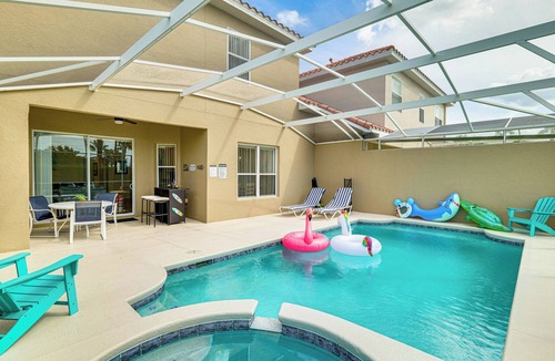 Tuscan Hills Villa | 8 Mi to Disney! Villa w/Heated Pool & Games