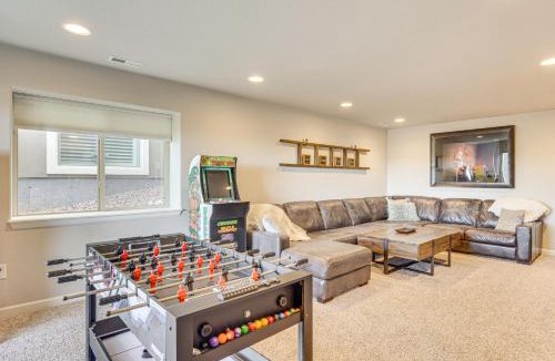 Northgate House | 8 Mi to USAFA! Townhome w/Game Room & Backyard