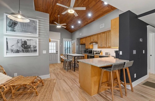 Downtown Historic District House | 9 Sevilla St. - Heart of Downtown First Floor Flat - Pet Friendly!