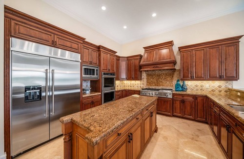 Tropic Isle House | 953 Managed by Brampton Park
