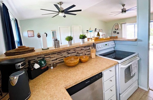 Trafalgar House | A dreamlike vacation home—the place where your best vacation memories will be made!