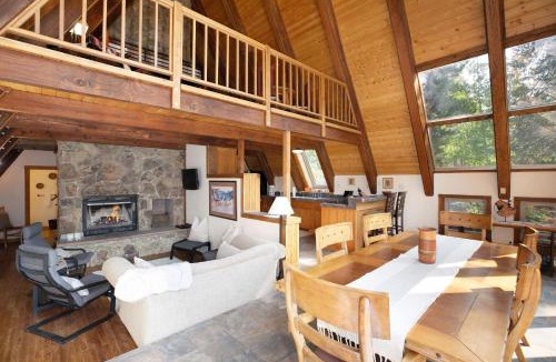 Twin Lakes House | A Frame Escape - Highway 82 in Twin Lakes, CO
