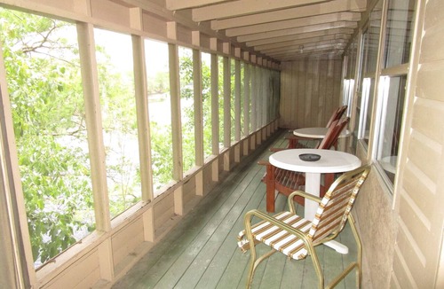 Mayo House | A-frame on the Suwannee River Rendezvous
