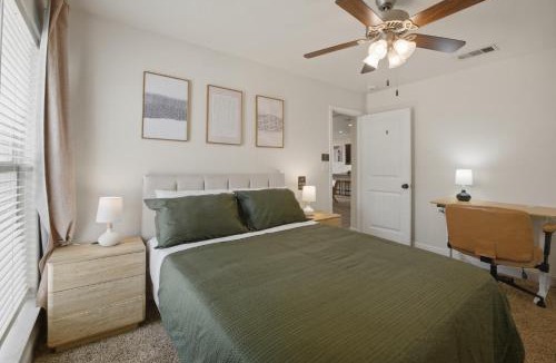 Midland Apartment | Acomm Corporate Housing Private Room, Shared Lounge I Deluxe Living!