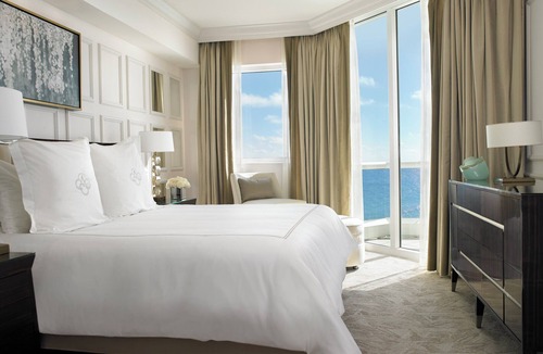 Sunny Isles Beach Hotel | Acqualina Resort & Residences On The Beach