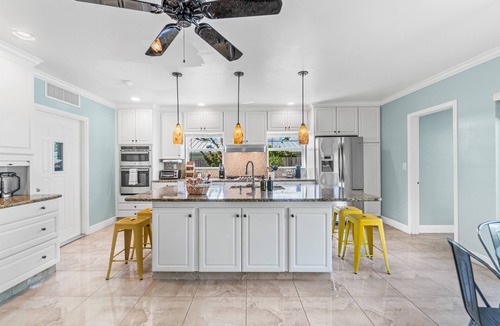 Singer Island House | Across from Beach- 3 Master Suites, Heated Pool & Spa, Tanning Ledge, Golden Tee