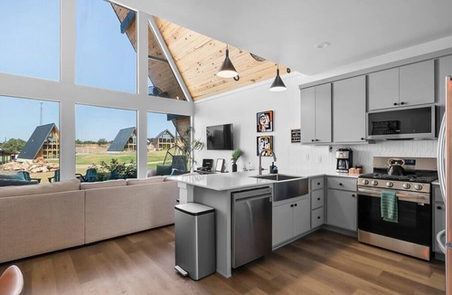 New Braunfels House | AFrame-Fire Pit, BBQ & Fishing, Near Rivers & Whitewater Amphitheater