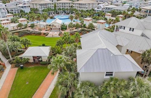Seacrest Beach House | After Dune Escape 30A btwn Alys & Rosemary-Pool/Beach-Fully Renovated-EV🔌