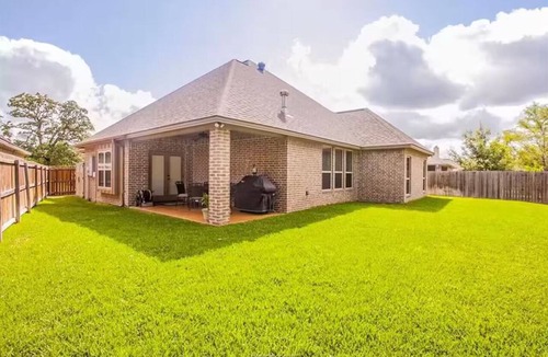 Wellborn House | AGGIELAND family HOME away from HOME