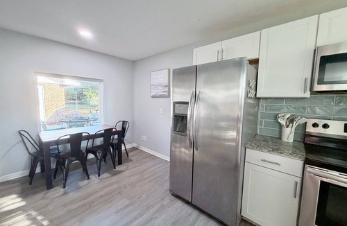Arlington House | Alderman Acres - 4 Bedroom with a Game Room!