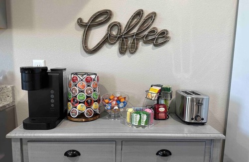 Clovis Apartment | All Brand New! Charming and Cozy Apartment