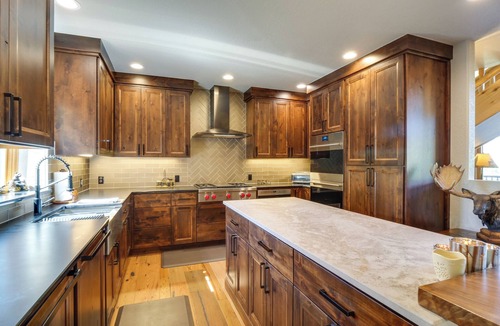 Alma House | Alma Mountain Getaway w/Private Hot Tub & Views