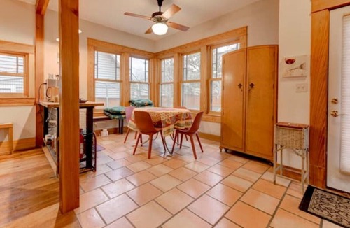 Hyde Park House | Amazing and Unique Spacious 3bd in Hyde Park