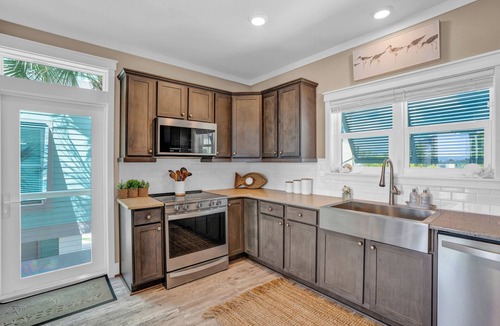Marathon House | Amazing Ocean View/Boat Slip/Pool/Hammocks/Rooftop Deck/Fire Pit