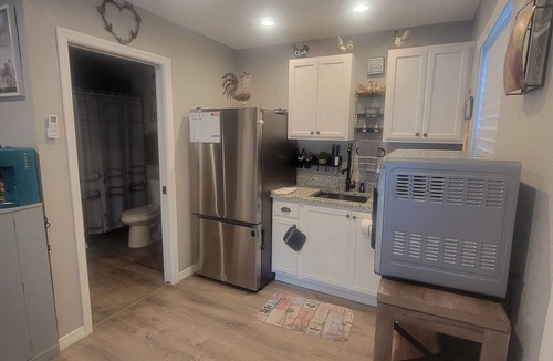 Lutz Apartment | Amazing studio with AC in friendly Lutz neighborhood