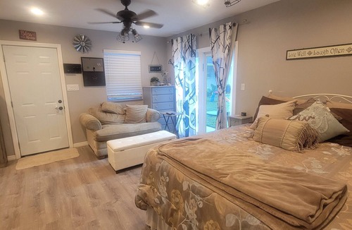 Lutz Apartment | Amazing studio with AC in friendly Lutz neighborhood