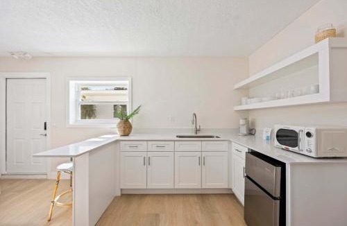 Parsuns To Cocoa Beach Apartment | Anchor House