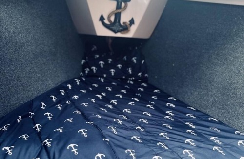 Cortez Resort | Anchor out!