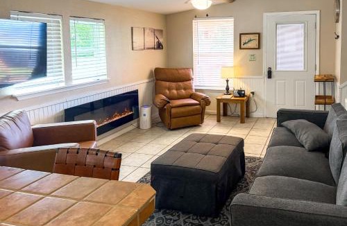 Quincy House | Angler’s Cabin on Lake Talquin < 1 Mi to Marinas