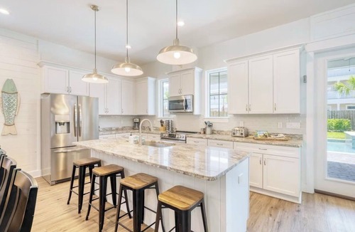 Miramar Beach House | Aquamarine: Private beach steps away, Heated pool, FREE golf cart, Bunk Rooms