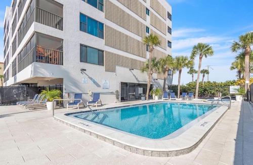 Madeira Beach House | Arie Dam 202
