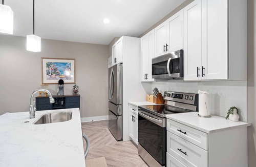 The Preserve On The Bay Apartment | Around the Post @SaltySusans | Pool & Pickleball