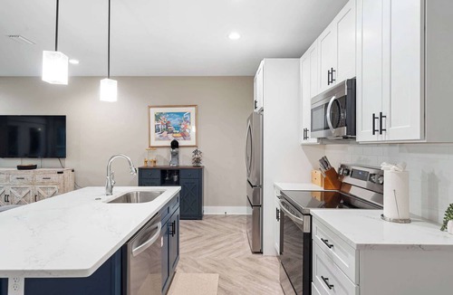 The Preserve On The Bay Apartment | Around the Post @SaltySusans | Pool & Pickleball