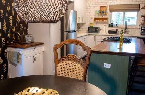 Allendale Area House | Arvada Abode Modern Family Retreat, Sleeps 10