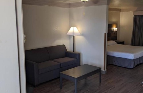 Fort Stockton Hotel | Atrium Inn