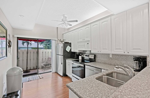Bella Vista Condo | Available For Week of March 21-30, 2026!
