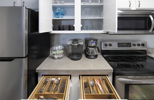 Clearwater Condo | AVALON RESORT, 2/2 GROUND FLOOR, BEACH THEMED CONDO, HEATED POOL, CLOSE TO BEACH