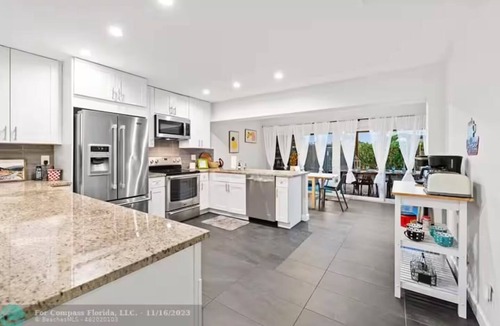 Coral Heights House | Azure Oasis Escape - Pool - 5 Min drive to Beach!
