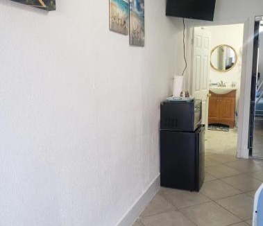 Little Havana House | B6 Best Value on Private Bedroom with Private Bathroom in Little Havana, Miami