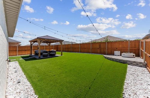 Midland House | Backyard Oasis in West Texas