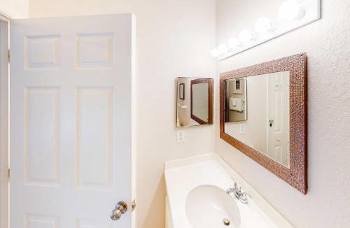 Bahama Bay House | Bahama Bay Resort 04402