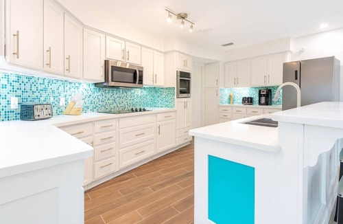 South Padre Island House | Bahama Mama House (4-Bedroom Home) with Pool by RedAwning