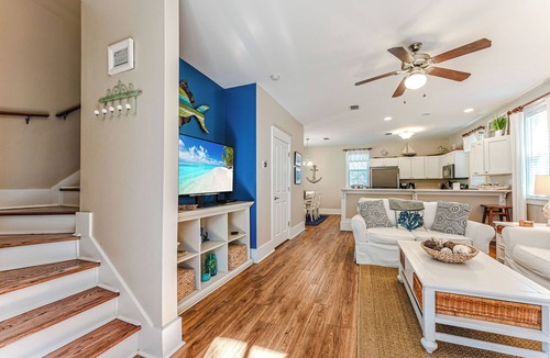Port St. Joe Cottage | Barefoot Getaway is your perfect poolside paradise!